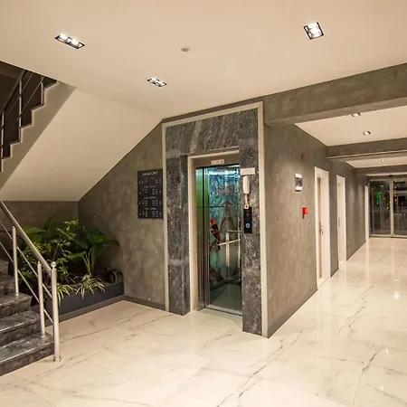 Palace Hotel 4*