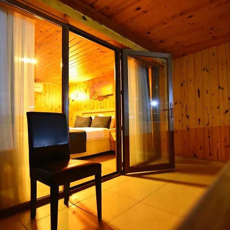 Hotel Palace Trebizonda