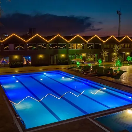 Palace 4*